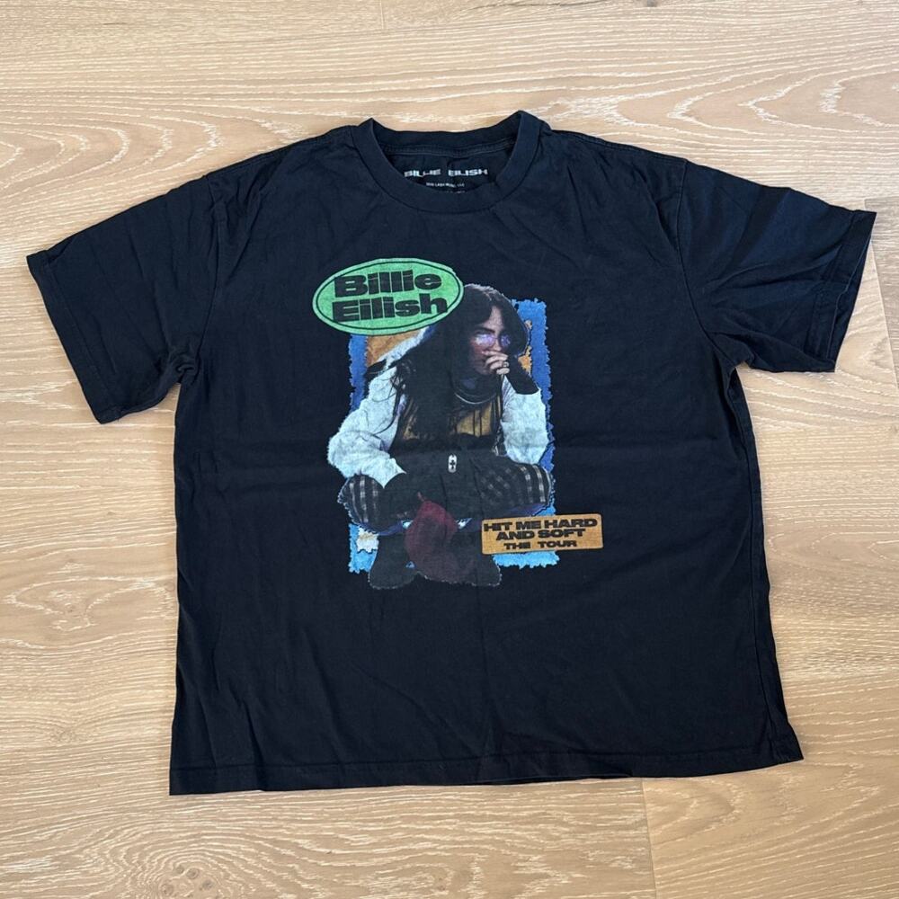 Billie Eilish Tour Tee Hit Me Hard & Soft Size M Black